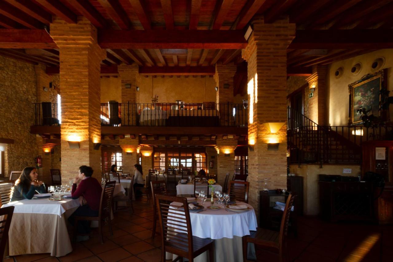 Ibersol La Casona De Andrea Hotel Tiedra Exterior photo
